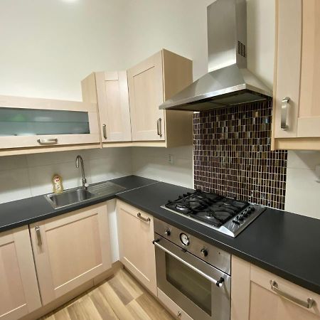 Spacious Apartment On Wenceslas Square Prague Extérieur photo